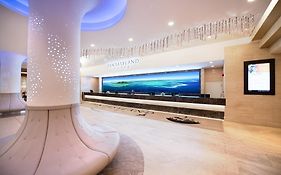 Fantasyland Hotel